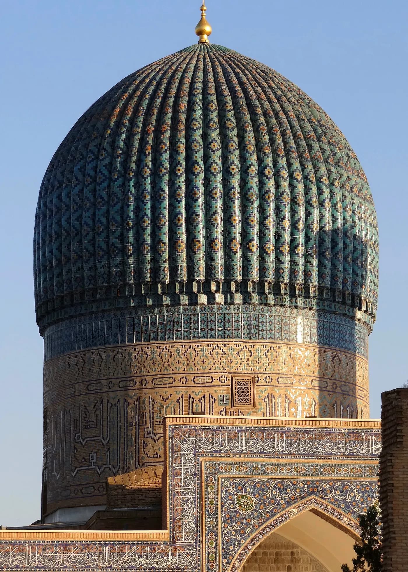 Samarqanddagi Go‘ri Amir maqbarasining zumrad gumbazi